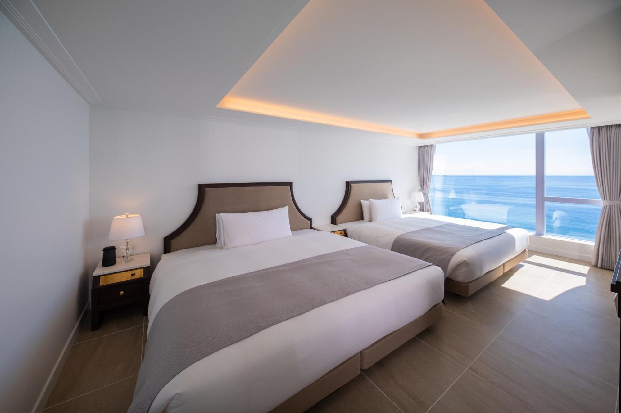 Hayama Hotel Otowa No Mori Yokosuka Eksteriør billede